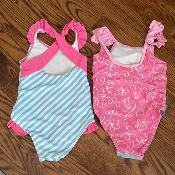 3T Peppa Pig and Disney Princess bathing suits - Picture 2 of 3